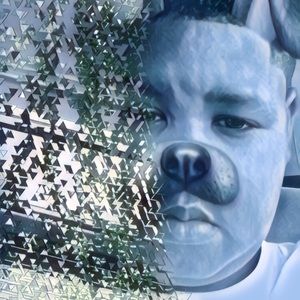 Meet your Posher, Christopher